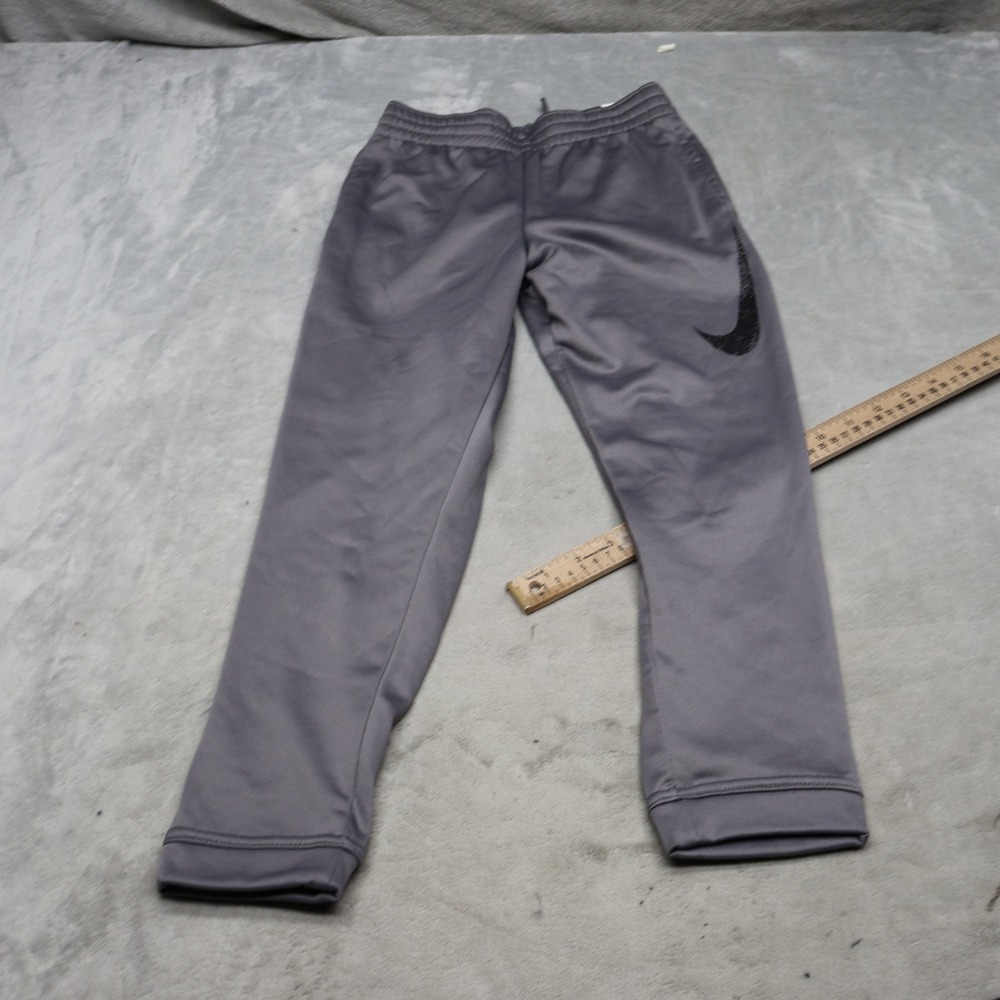 Nike Sweatpants Boys Small Gray Therma-Fit Joggers Basketball $45 24x22 NEW